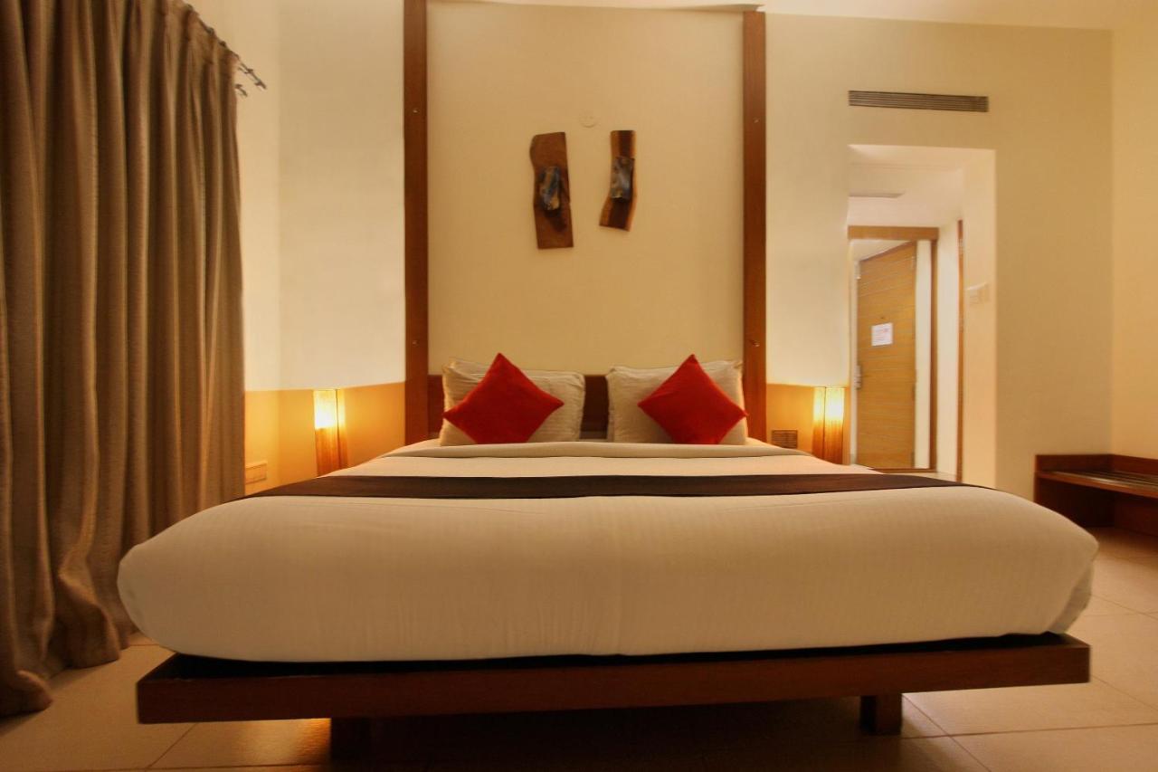 Capital O 16165 Cartier Hotel บังกาลอร์ ภายนอก รูปภาพ