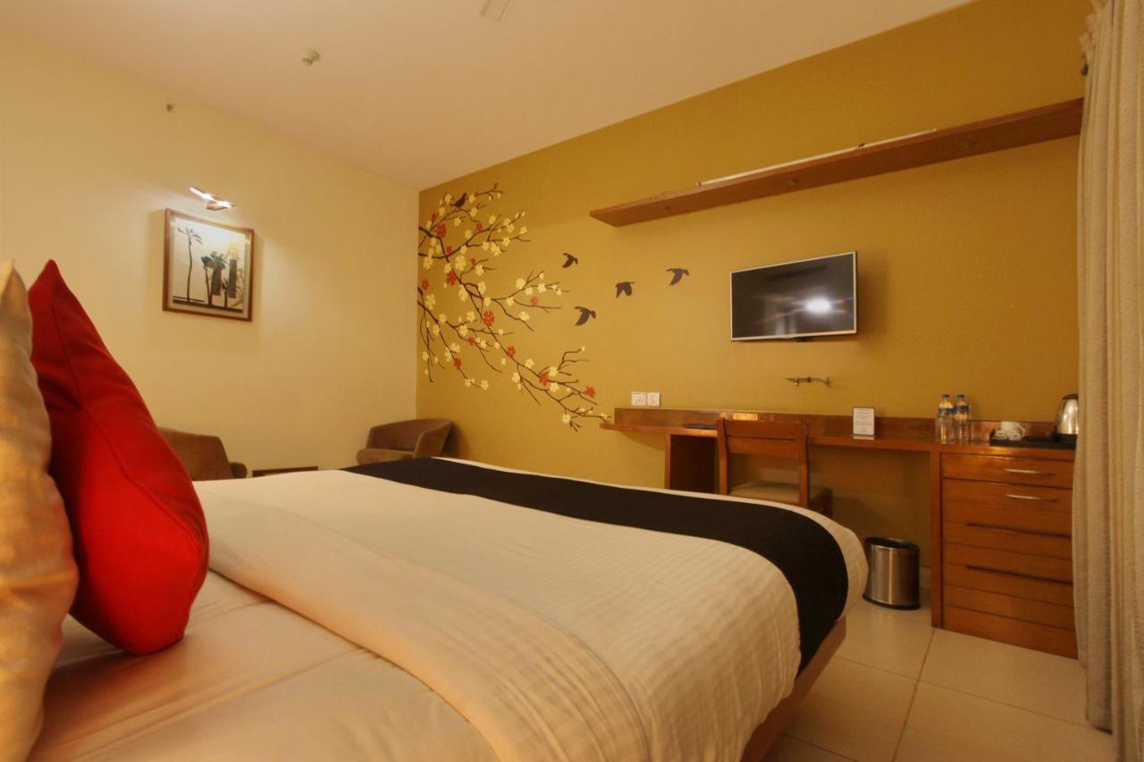 Capital O 16165 Cartier Hotel บังกาลอร์ ภายนอก รูปภาพ